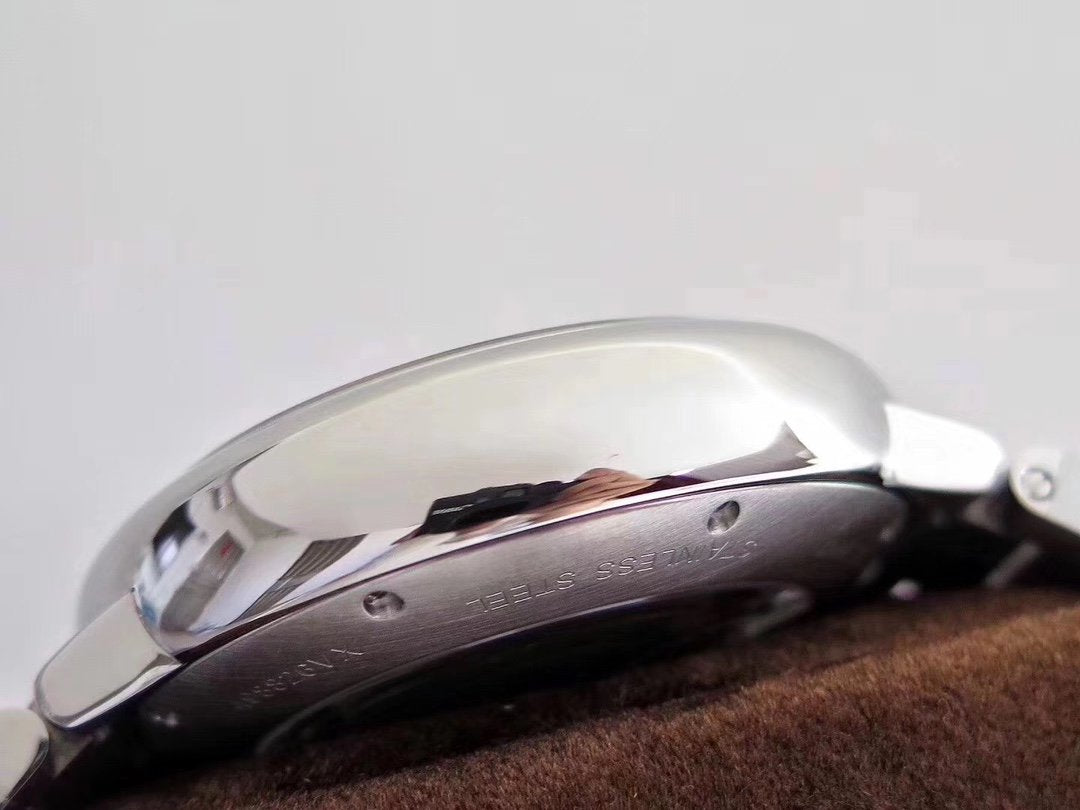 Panthere De Cartie Quartz Pink Gold Case