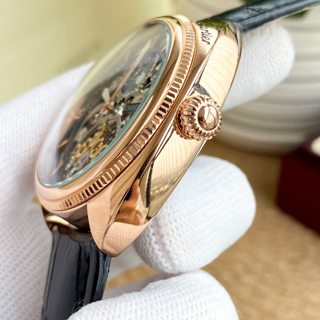 Panthere De Cartie Quartz Pink Gold Case