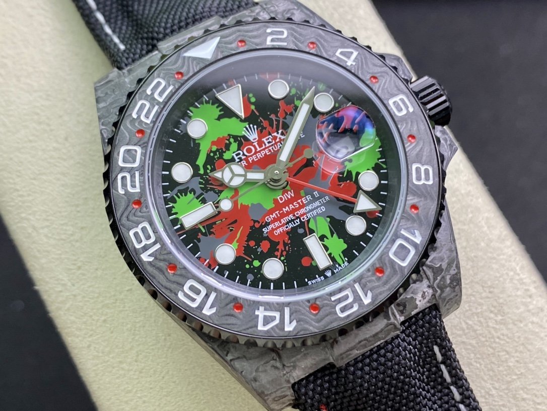 GMT - MASTER II CARBON MULTI COLOR DIAL