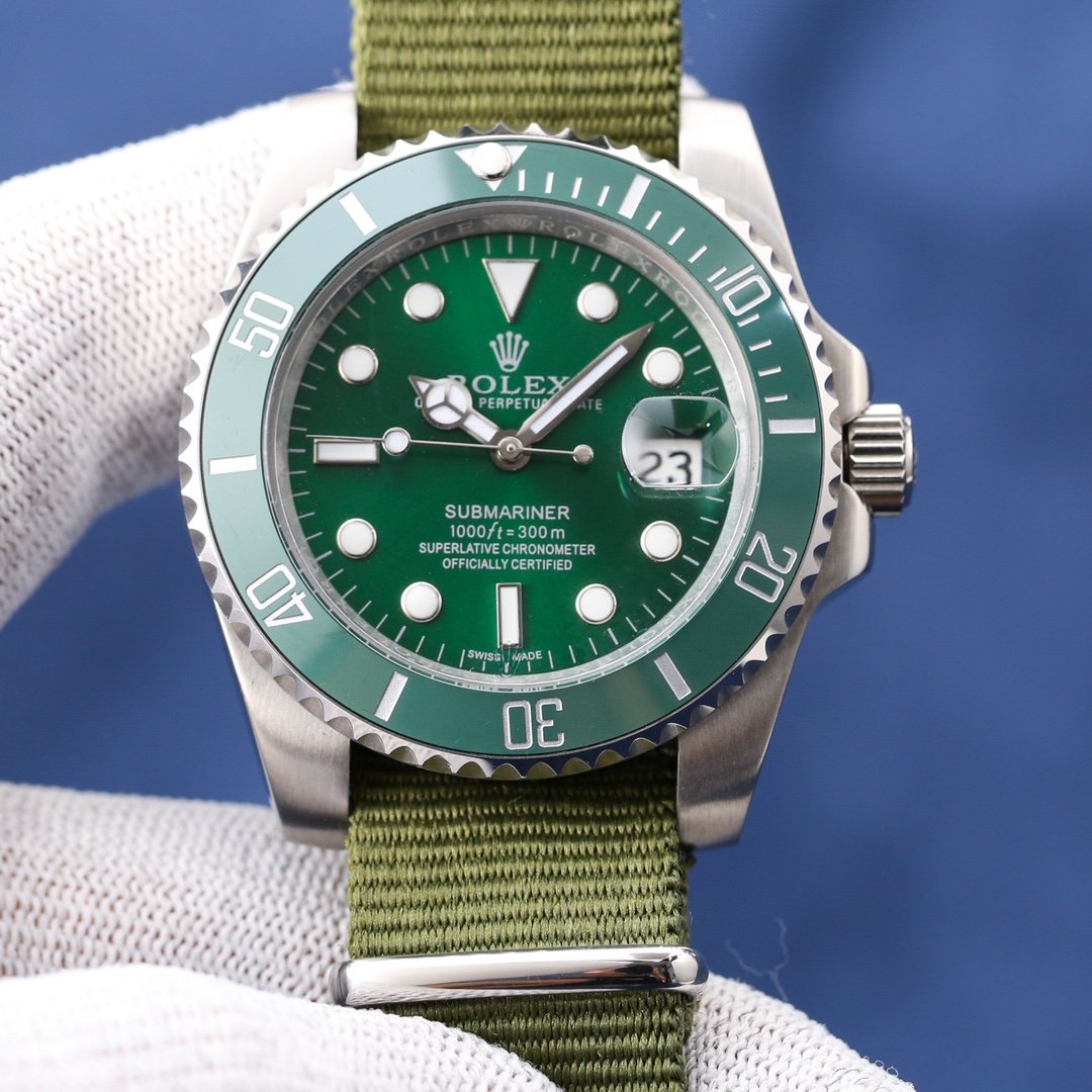 SUBMARINER DATE 40 HULK TEXTILE