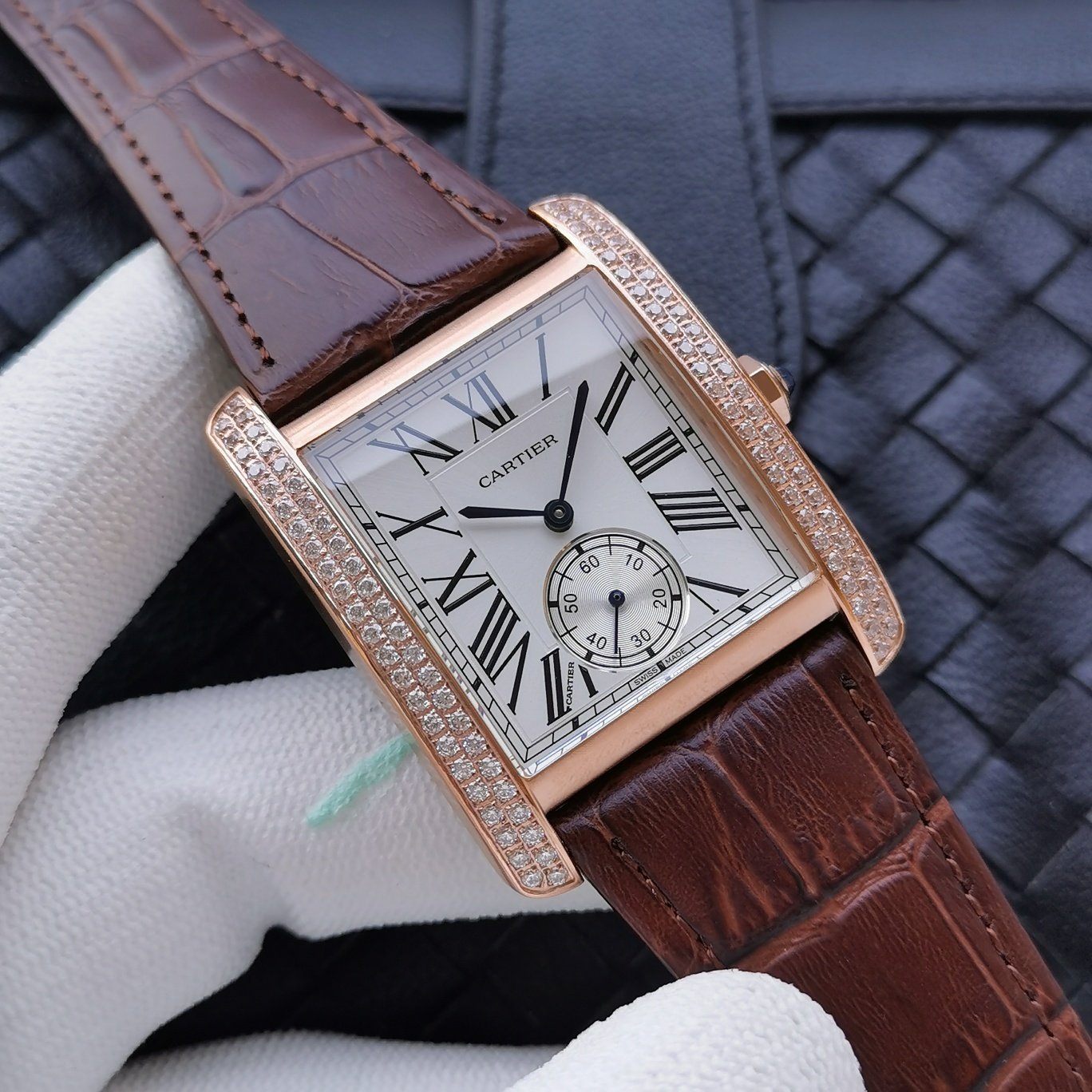 Panthere De Cartie Quartz Pink Gold Case