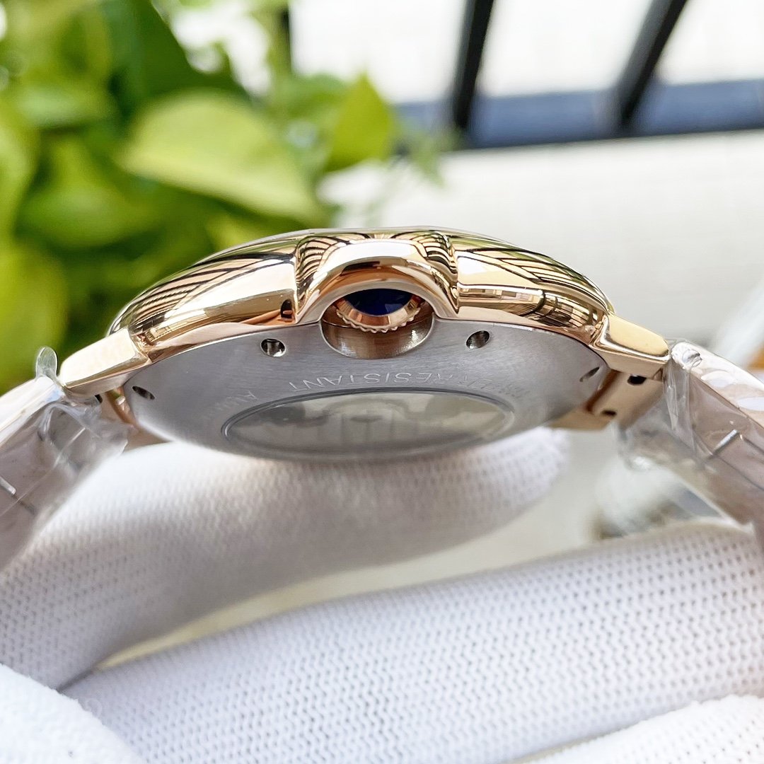 Panthere De Cartie Quartz Pink Gold Case