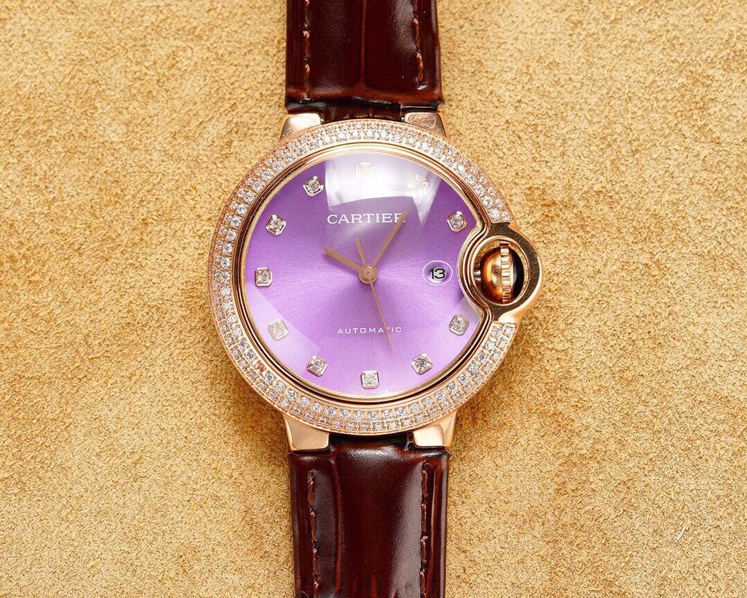 Panthere De Cartie Quartz Pink Gold Case