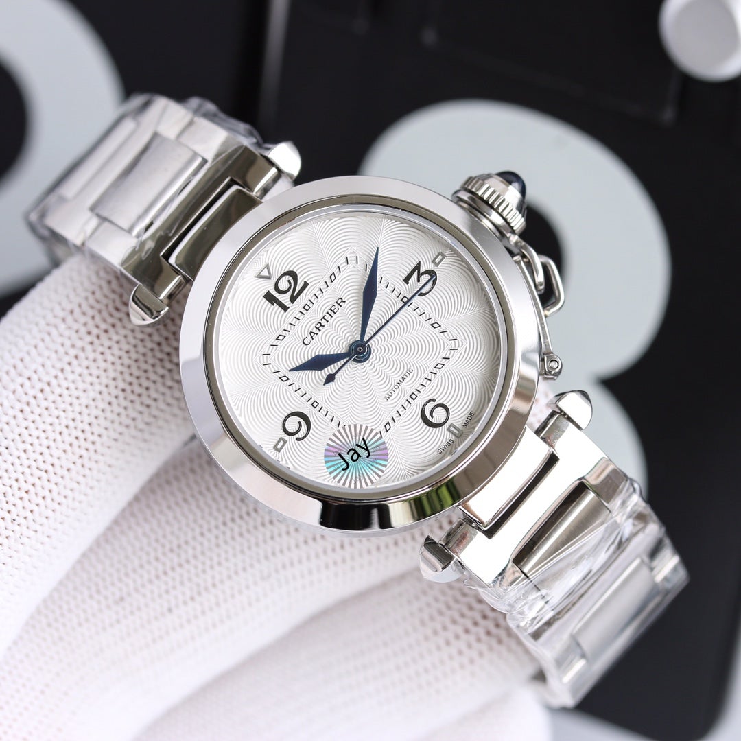 Panthere De Cartie Quartz Pink Gold Case