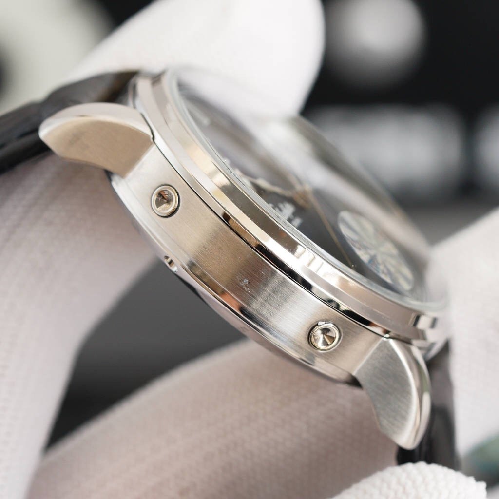 Panthere De Cartie Quartz Pink Gold Case