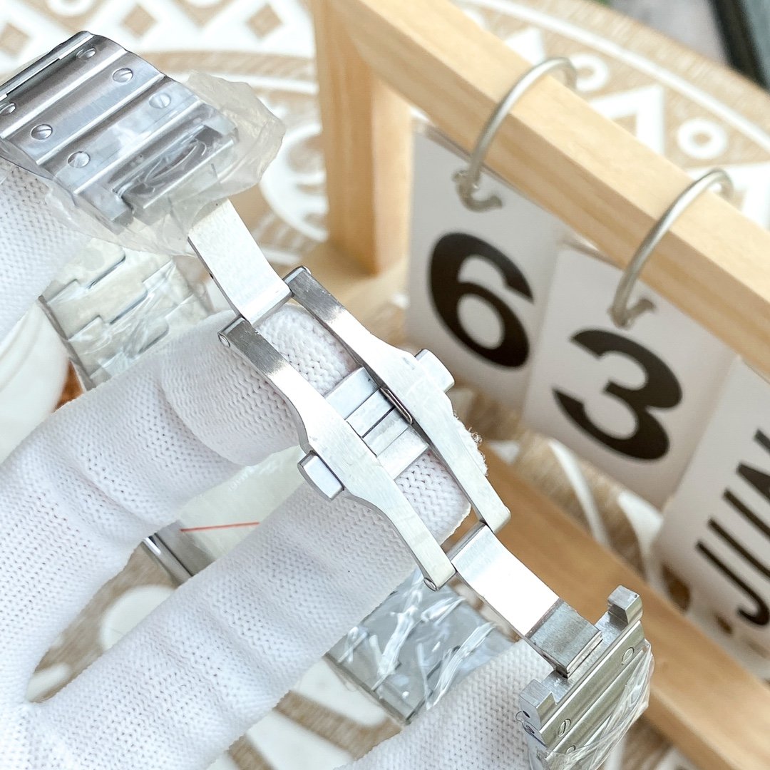 Panthere De Cartie Quartz Pink Gold Case