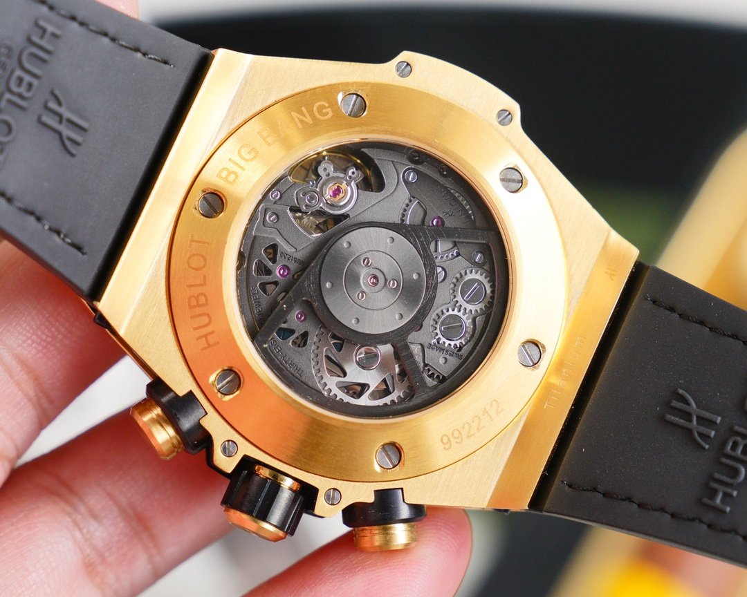 Panthere De Cartie Quartz Pink Gold Case