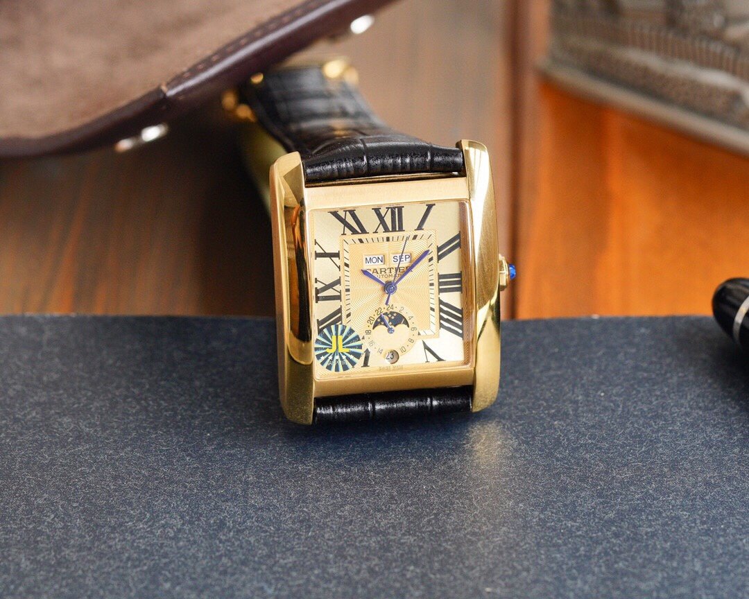 Panthere De Cartie Quartz Pink Gold Case