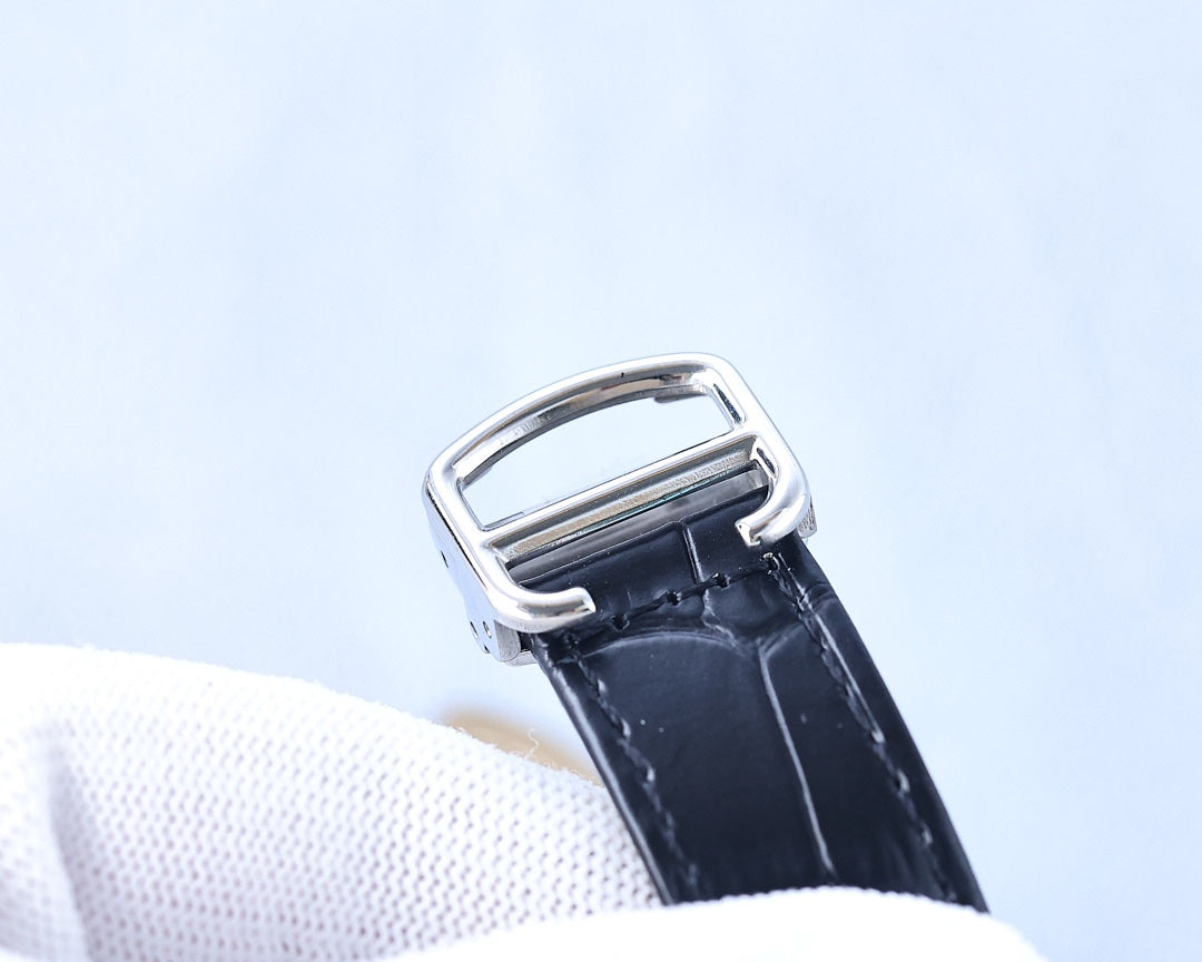 Panthere De Cartie Quartz Pink Gold Case