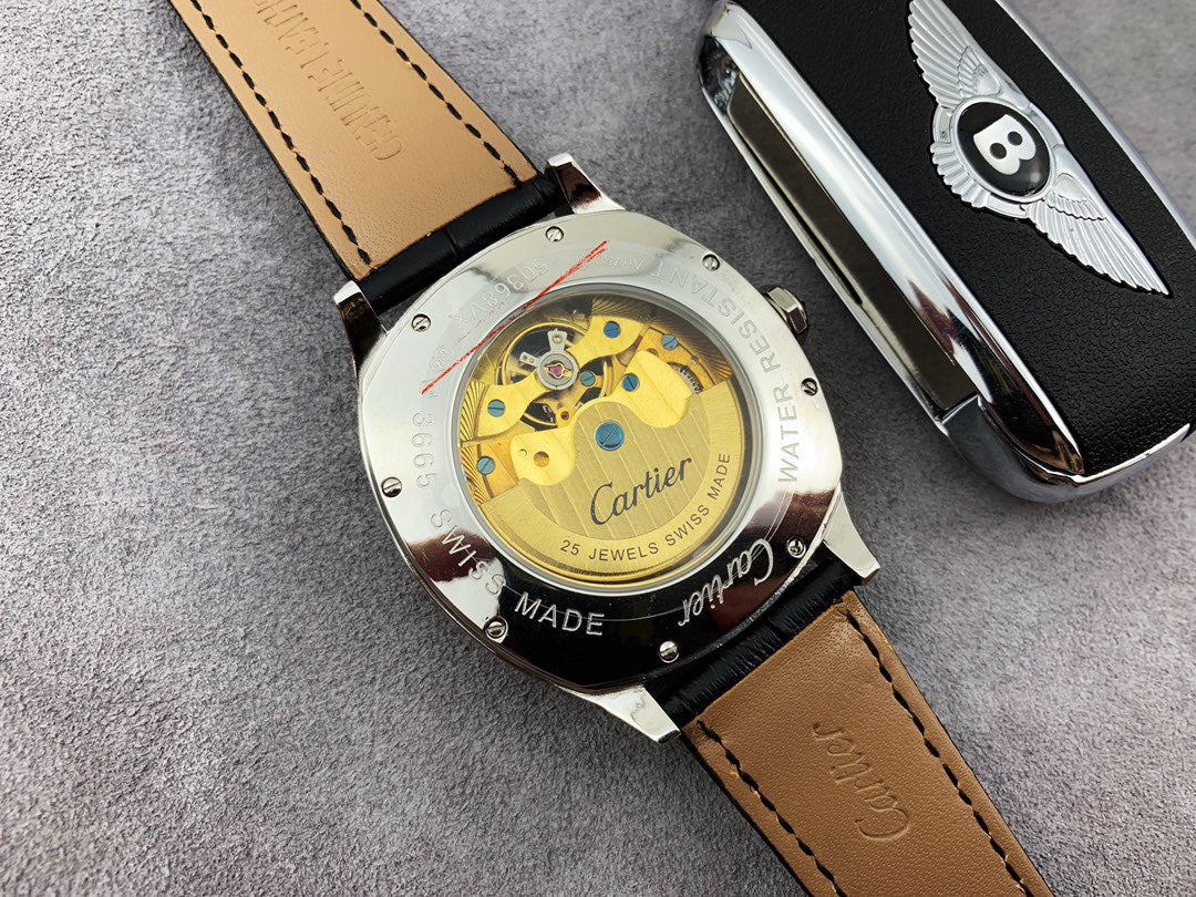 Panthere De Cartie Quartz Pink Gold Case