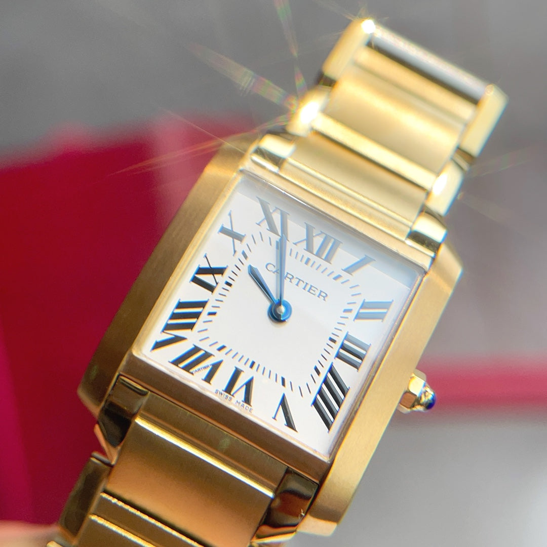 Panthere De Cartie Quartz Pink Gold Case
