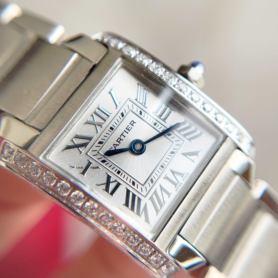 Panthere De Cartie Quartz Pink Gold Case