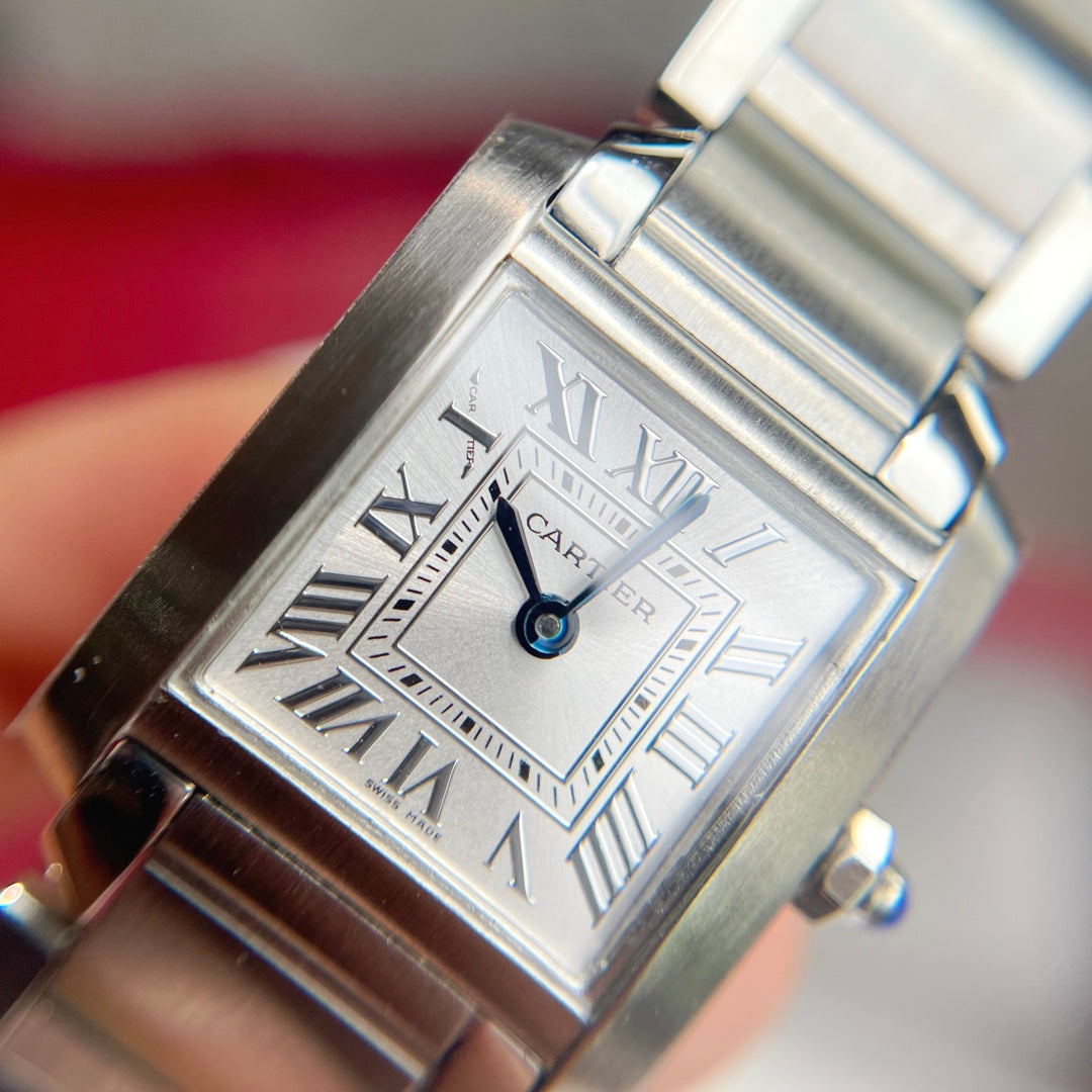 Panthere De Cartie Quartz Pink Gold Case