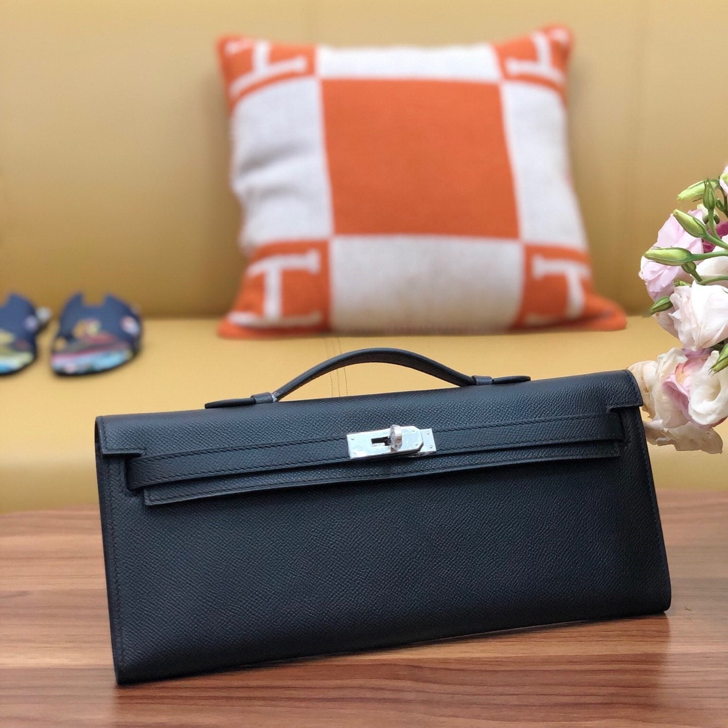 HM Kelly Cut 31cm Black Swift Leather Shw