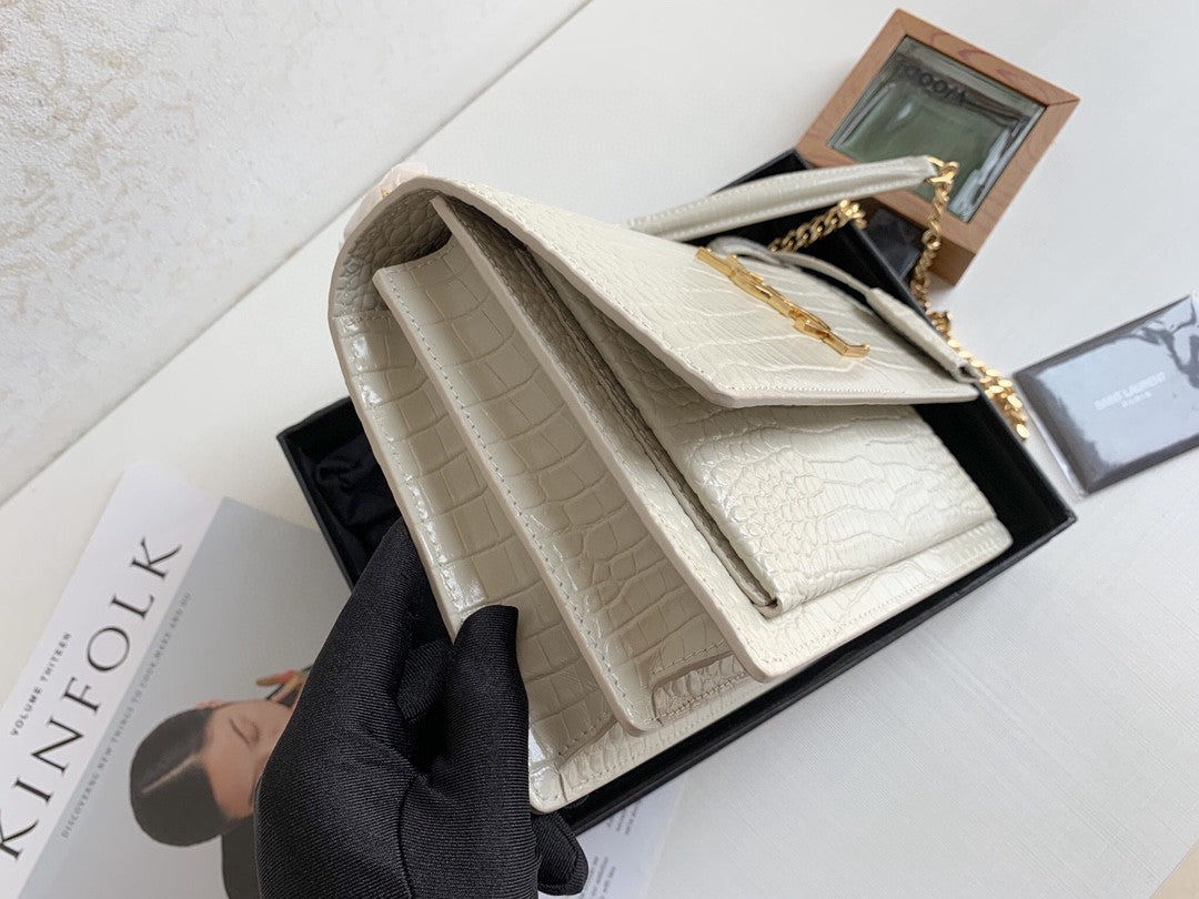 YSL SUNSET MEDIUM CHAIN BAG