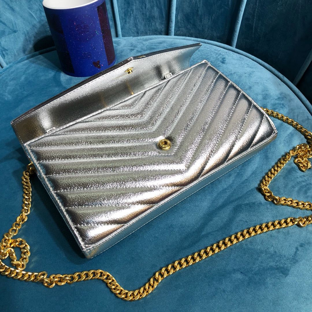 YSL CASSANDRE MATELASSE CHAIN WALLET