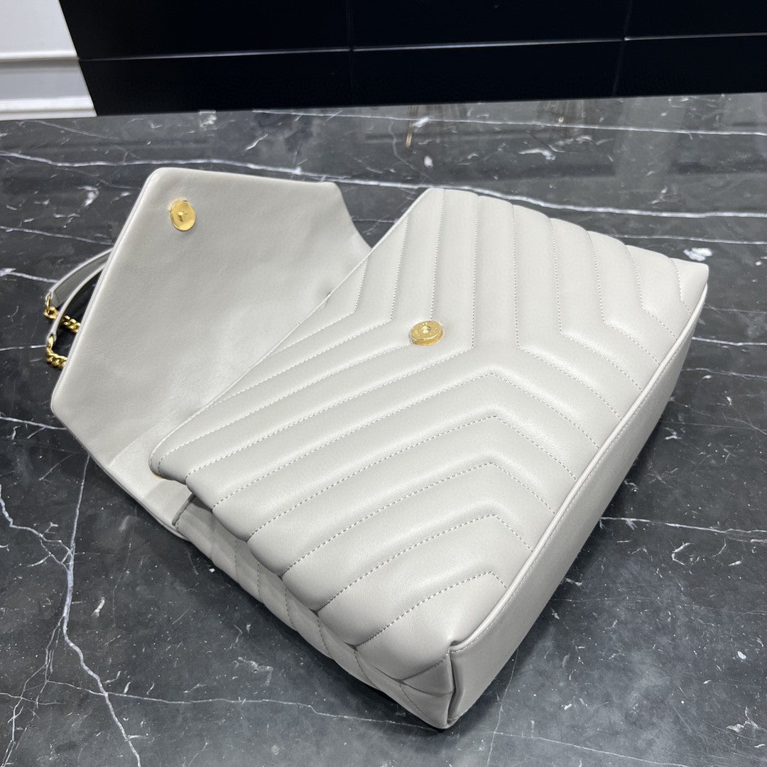 LOULOU MEDIUM IN QUILTED LEATHER