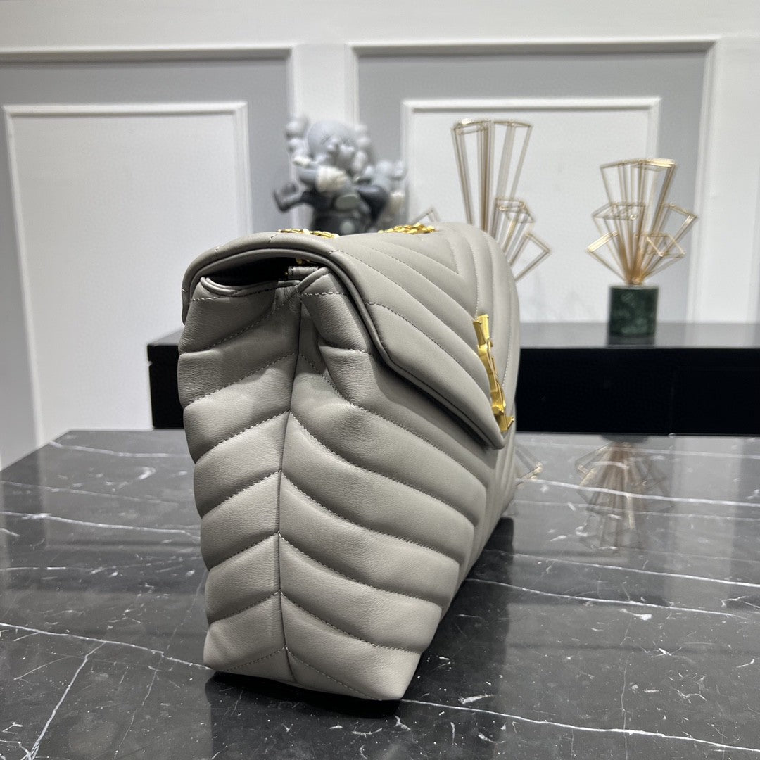 LOULOU MEDIUM IN QUILTED LEATHER