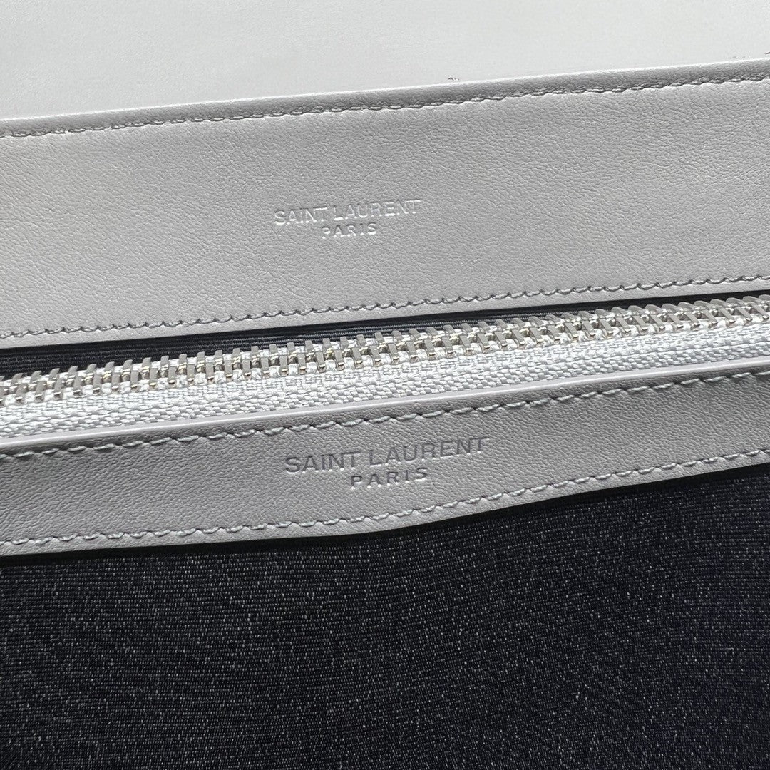 LOULOU MEDIUM IN QUILTED LEATHER