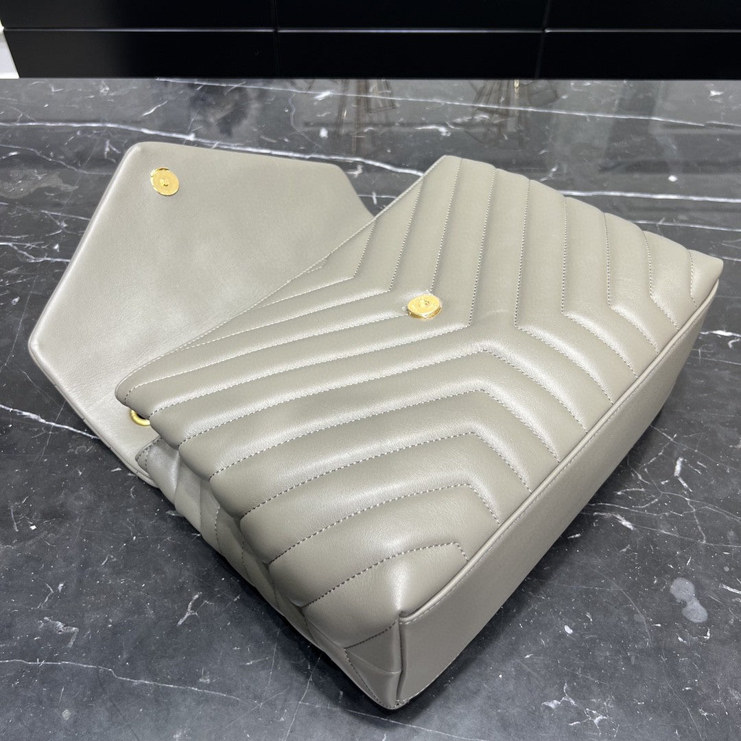 LOULOU MEDIUM IN QUILTED LEATHER