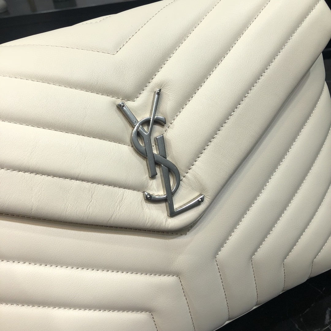 LOULOU MEDIUM IN QUILTED LEATHER