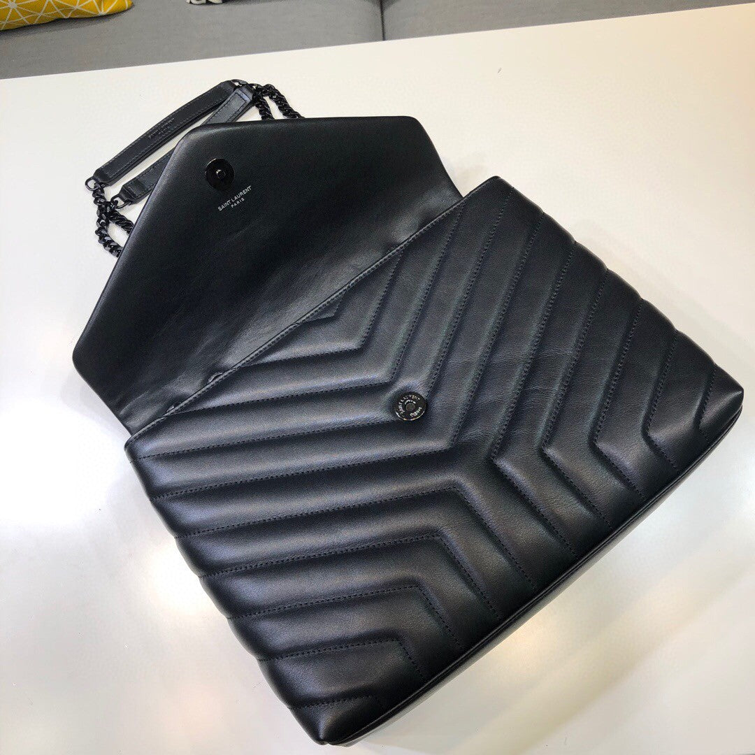 LOULOU MEDIUM IN QUILTED LEATHER