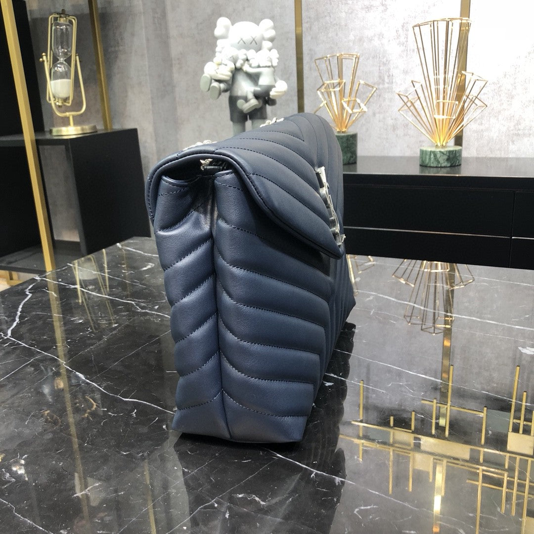 LOULOU MEDIUM IN QUILTED LEATHER