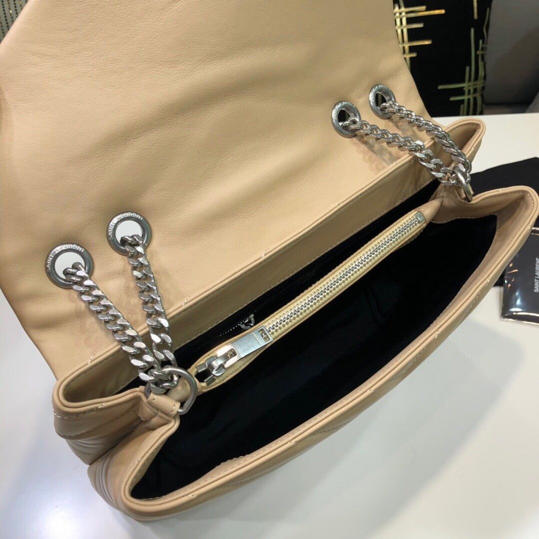 LOULOU MEDIUM IN QUILTED LEATHER