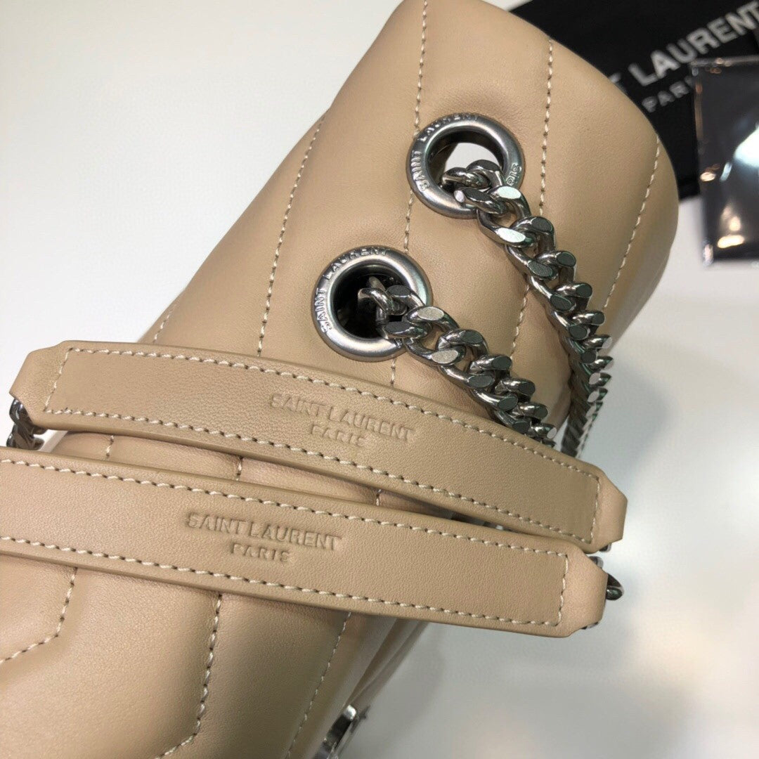 LOULOU MEDIUM IN QUILTED LEATHER