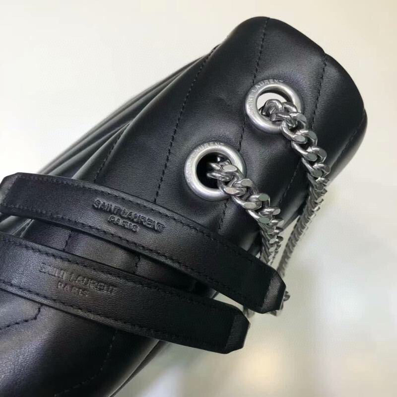 LOULOU MEDIUM IN QUILTED LEATHER