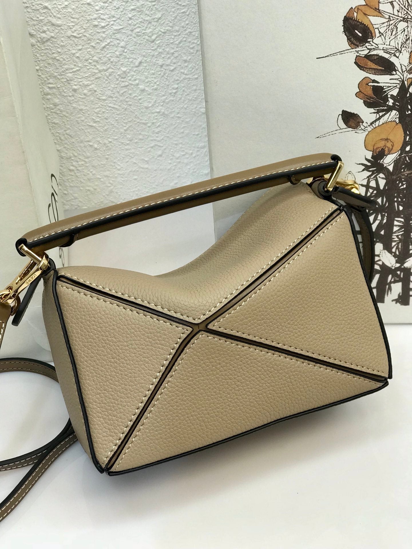 Loew Puzzle Fold Tote Iblack Shiny Calfskin