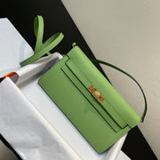 Richelieu Wallet 19 In Classic Red Goyardine Canvas