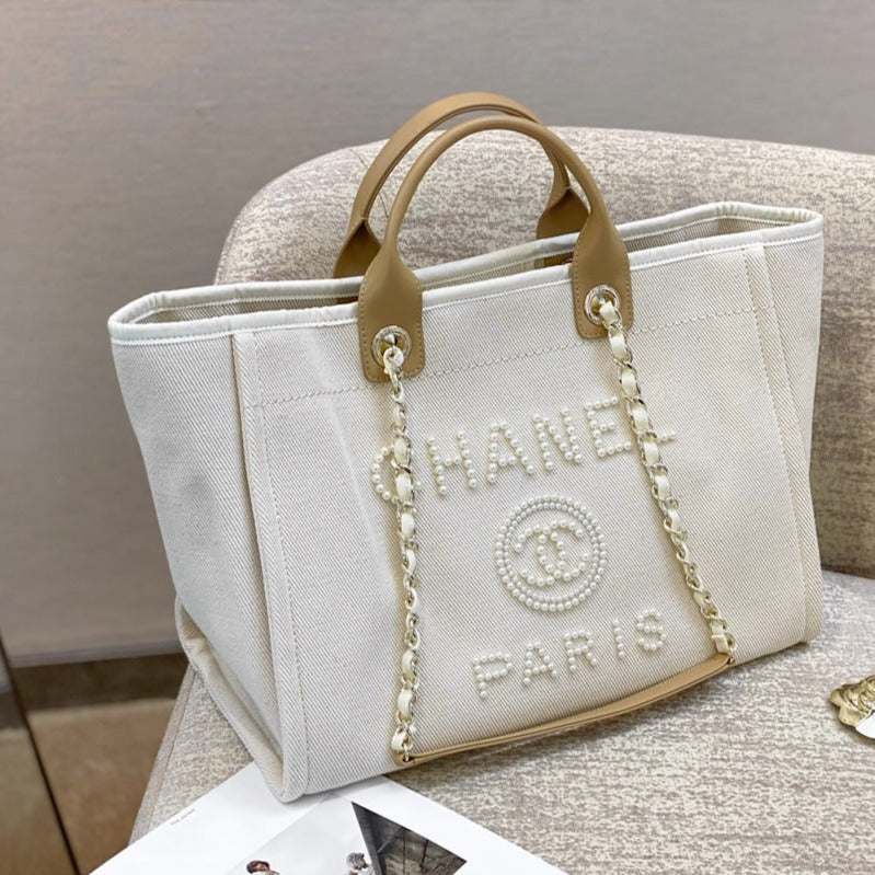 CC Large Tote 39 Light Beige Canvas Pearl Logo