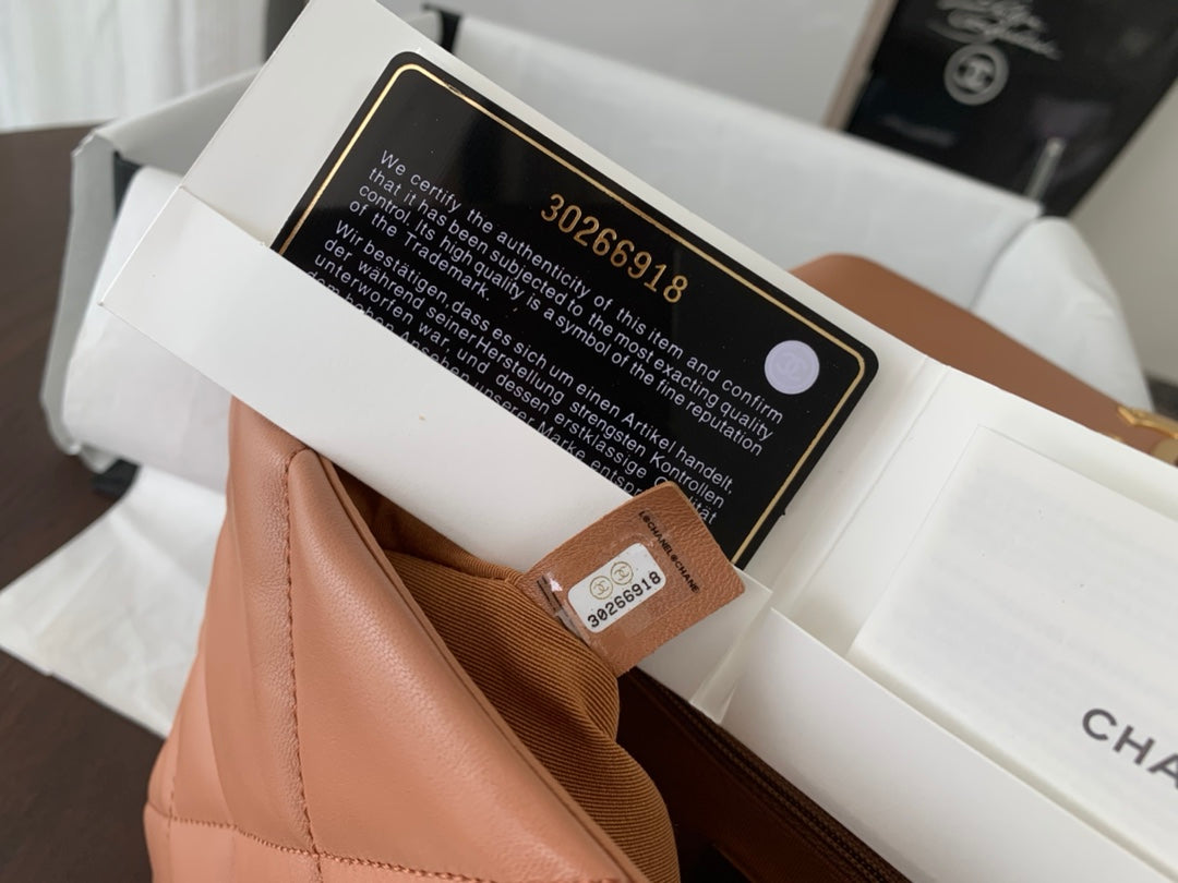 CC Large Tote 39 Light Beige Canvas Pearl Logo