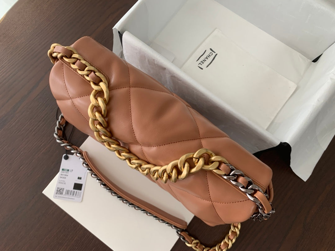 CC Large Tote 39 Light Beige Canvas Pearl Logo