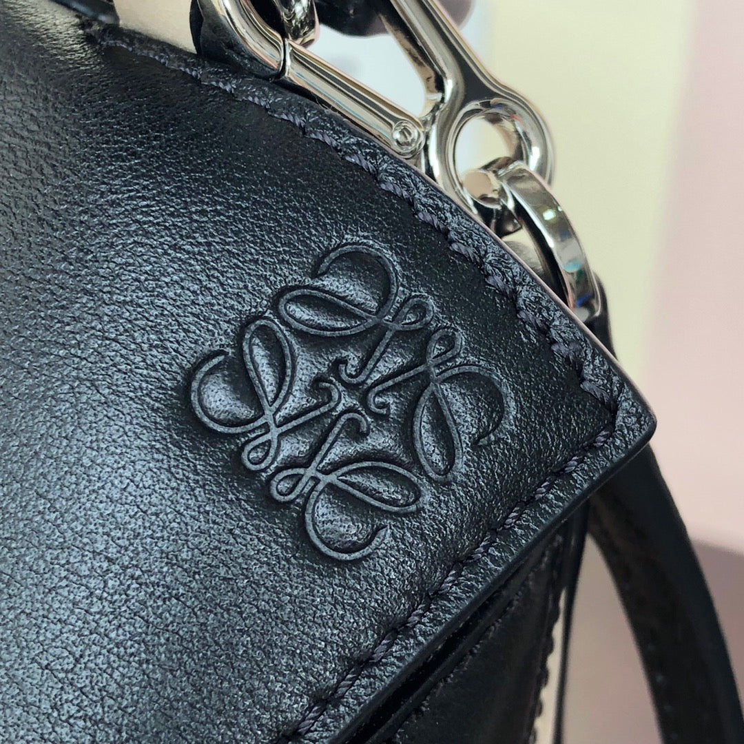 Loew Puzzle Fold Tote Iblack Shiny Calfskin