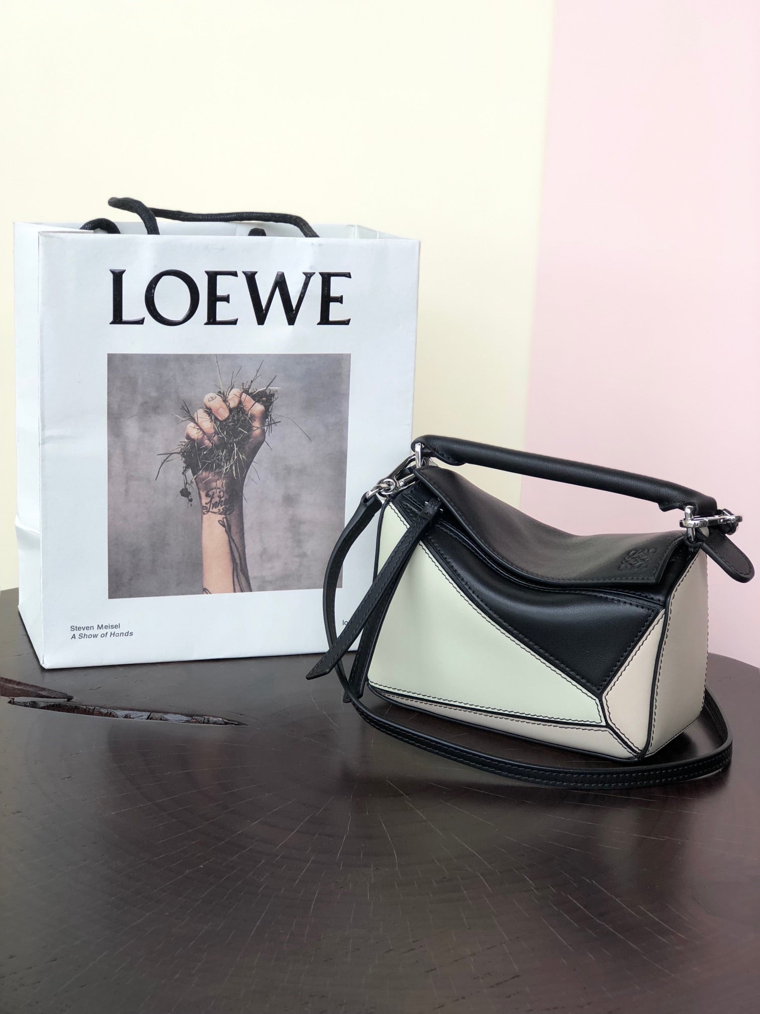 Loew Puzzle Fold Tote Iblack Shiny Calfskin