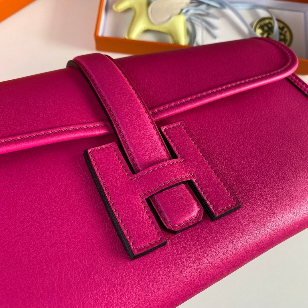 Richelieu Wallet 19 In Classic Red Goyardine Canvas