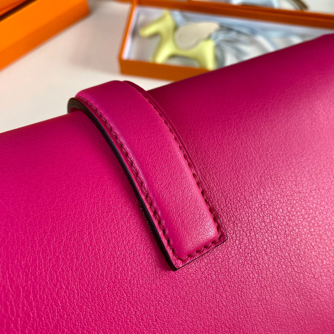 Richelieu Wallet 19 In Classic Red Goyardine Canvas