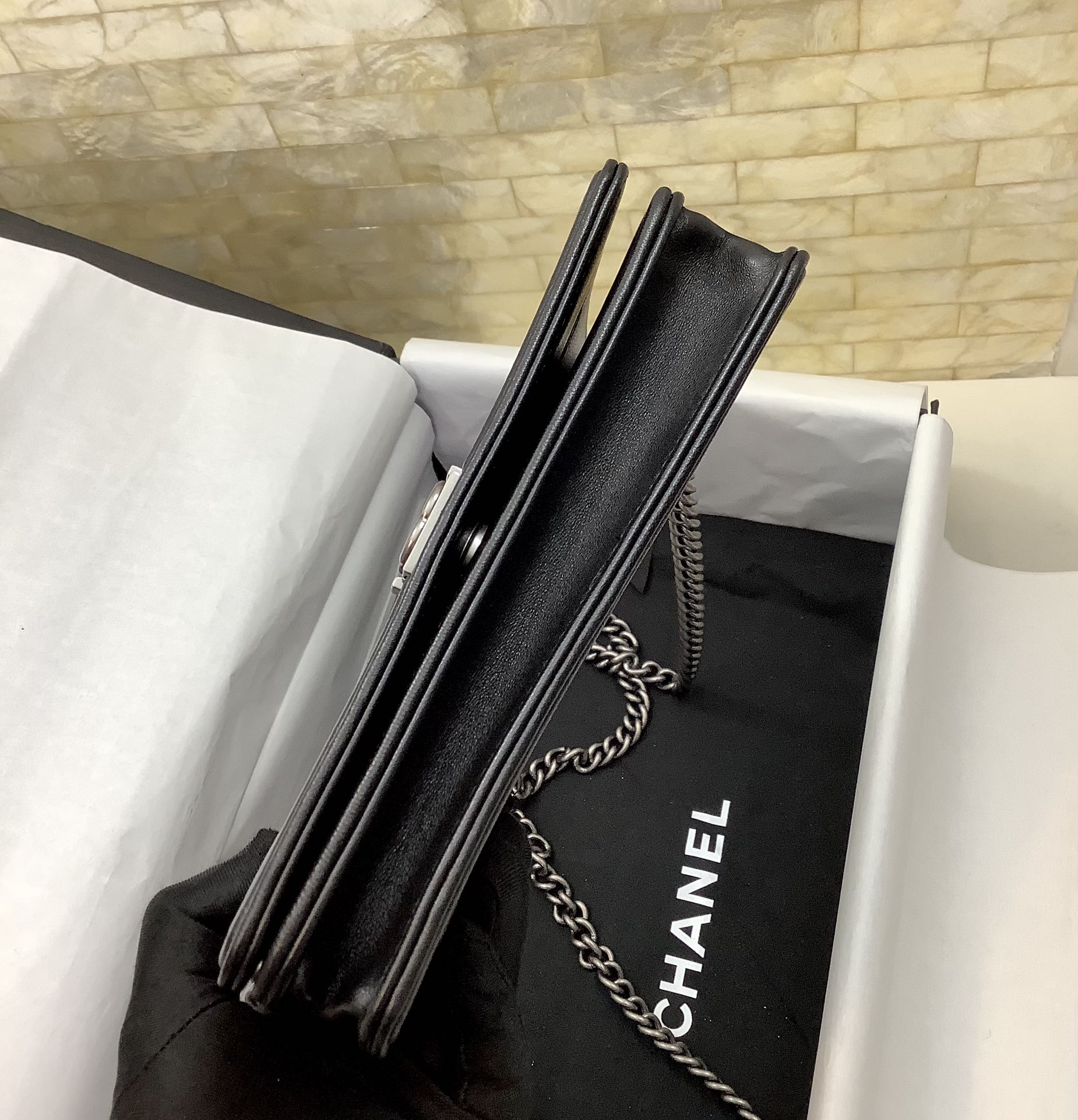 CC Large Tote 39 Light Beige Canvas Pearl Logo