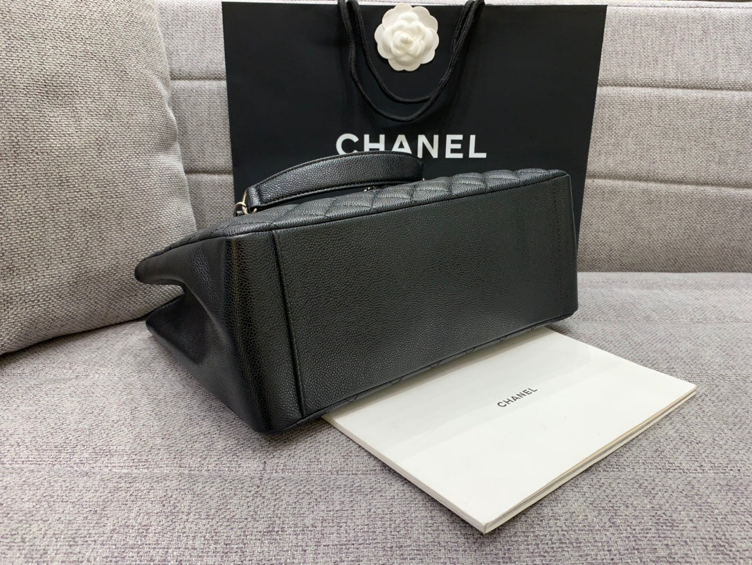 CC Large Tote 39 Light Beige Canvas Pearl Logo