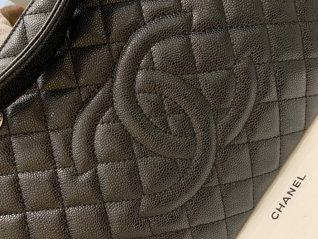 CC Large Tote 39 Light Beige Canvas Pearl Logo