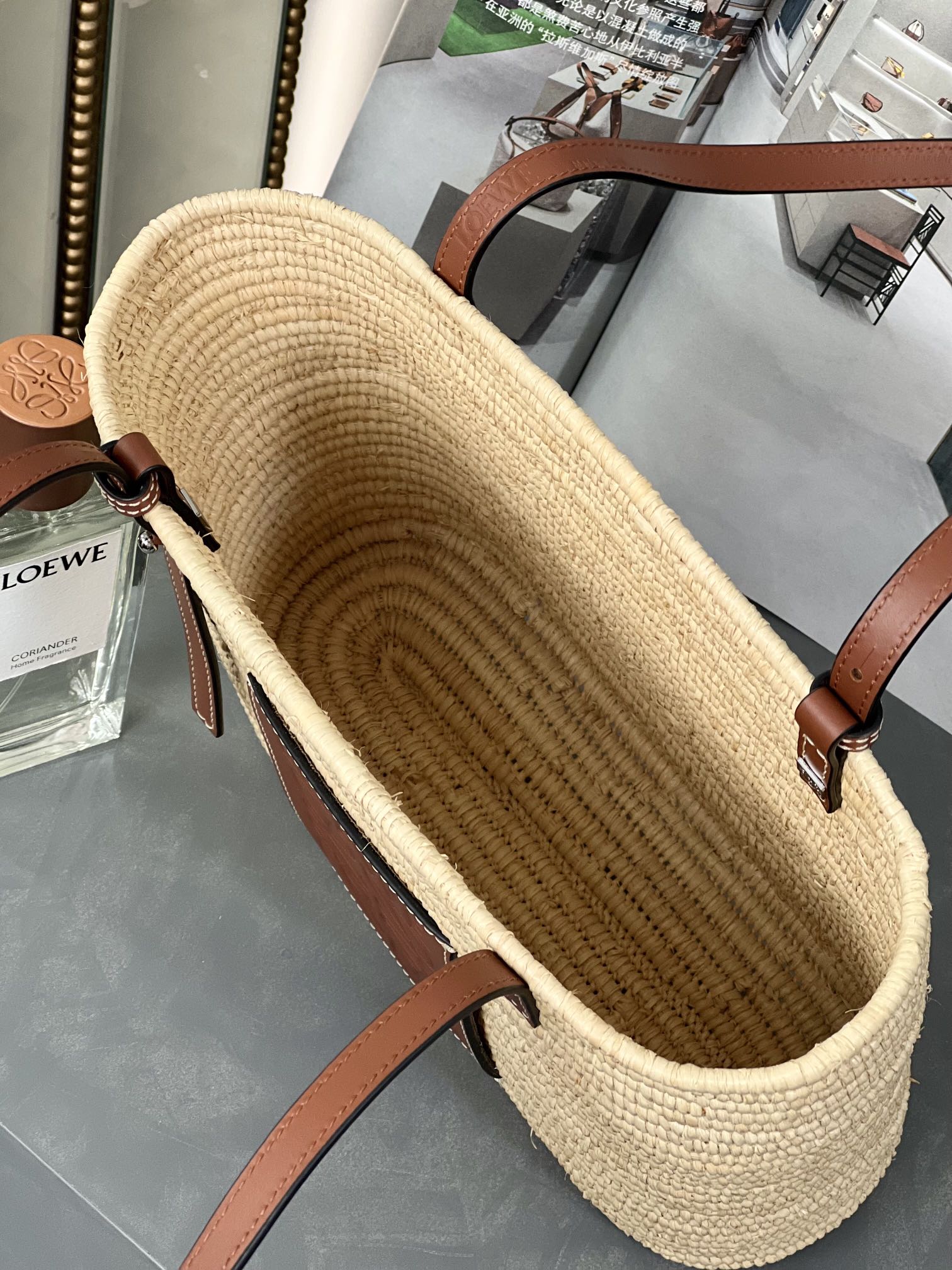 Loew Puzzle Fold Tote Iblack Shiny Calfskin