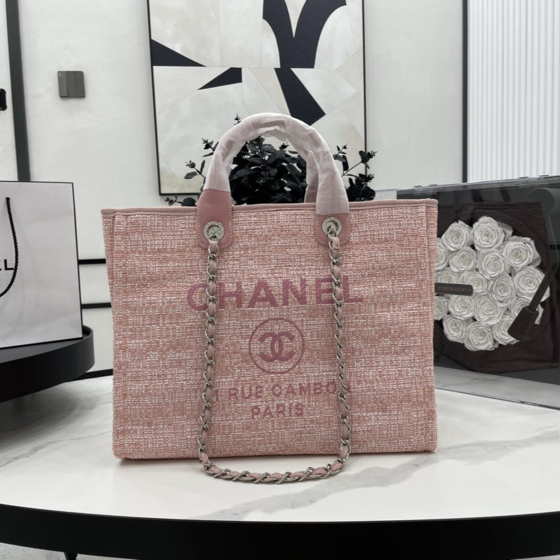 CC Large Tote 39 Light Beige Canvas Pearl Logo