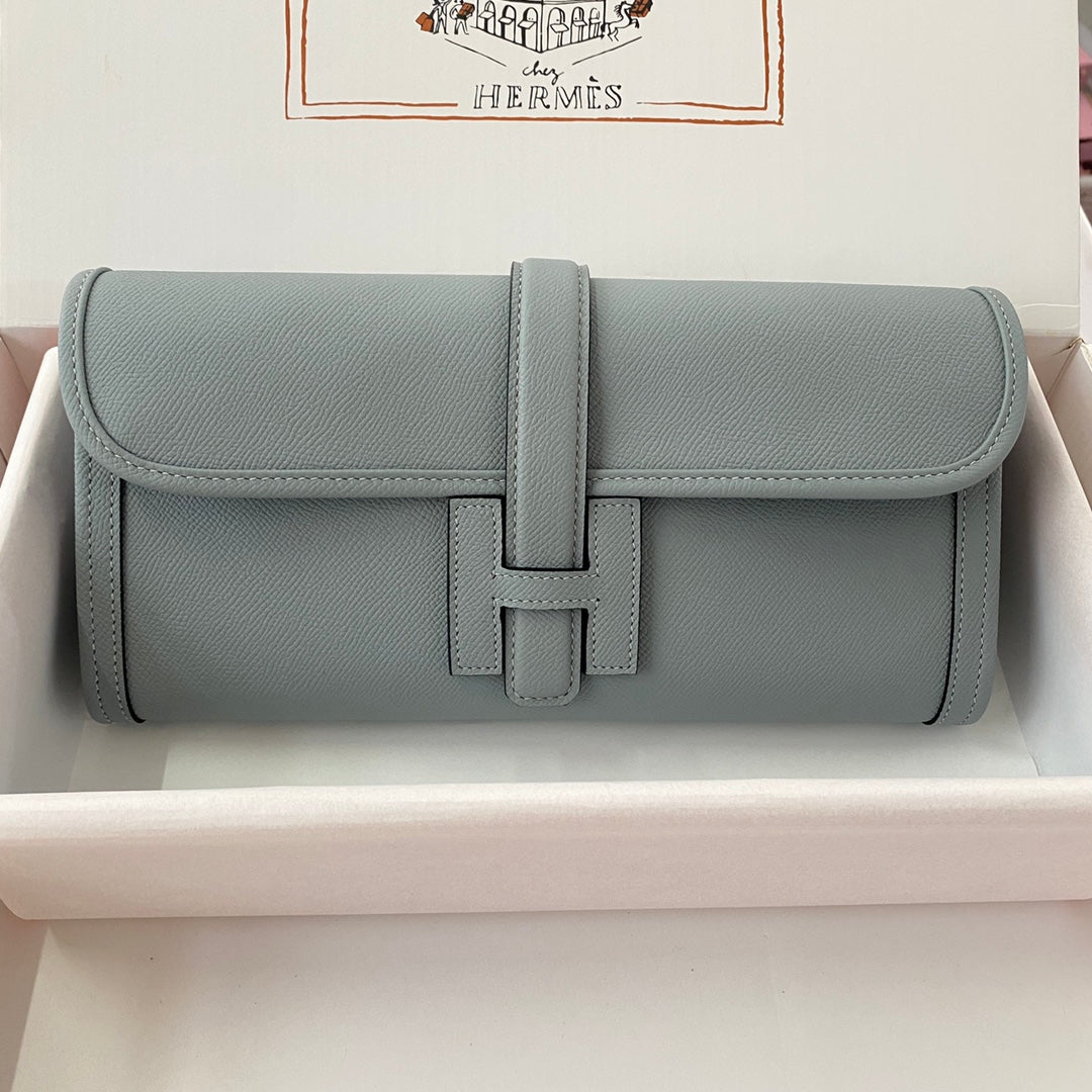 Richelieu Wallet 19 In Classic Red Goyardine Canvas