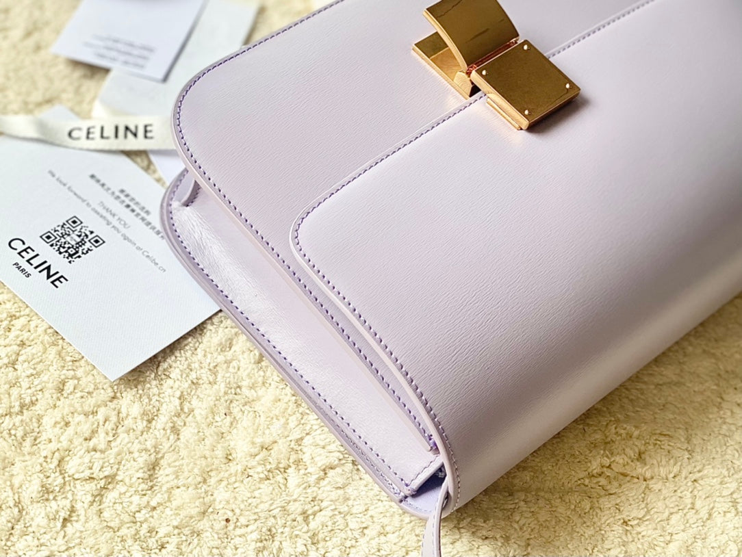 CELINE MEDIUM CLASSIQUE BAG 24CM LIGHT PURPLE CALFSKIN
