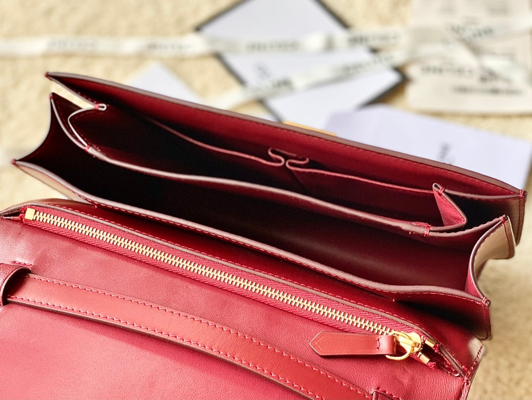 CELINE MEDIUM CLASSIQUE BAG 24CM RED CALFSKIN