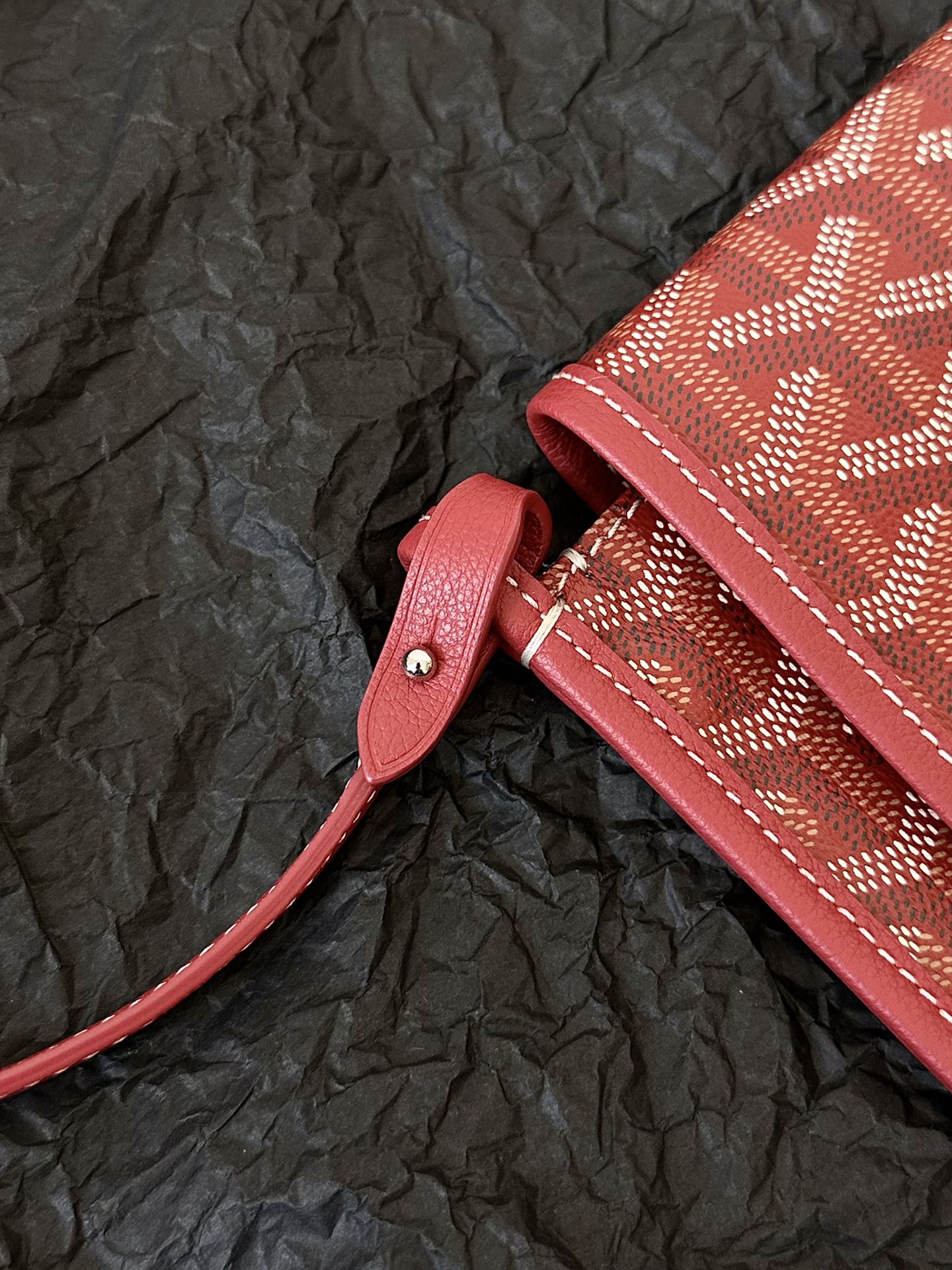 Richelieu Wallet 19 In Classic Red Goyardine Canvas