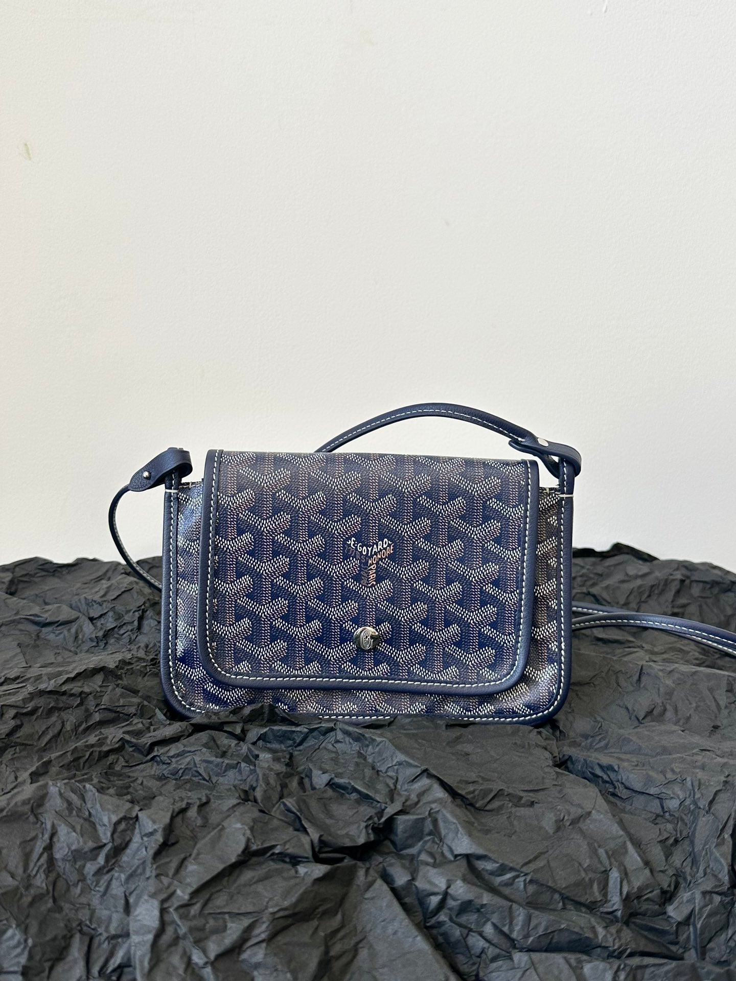 Richelieu Wallet 19 In Classic Red Goyardine Canvas