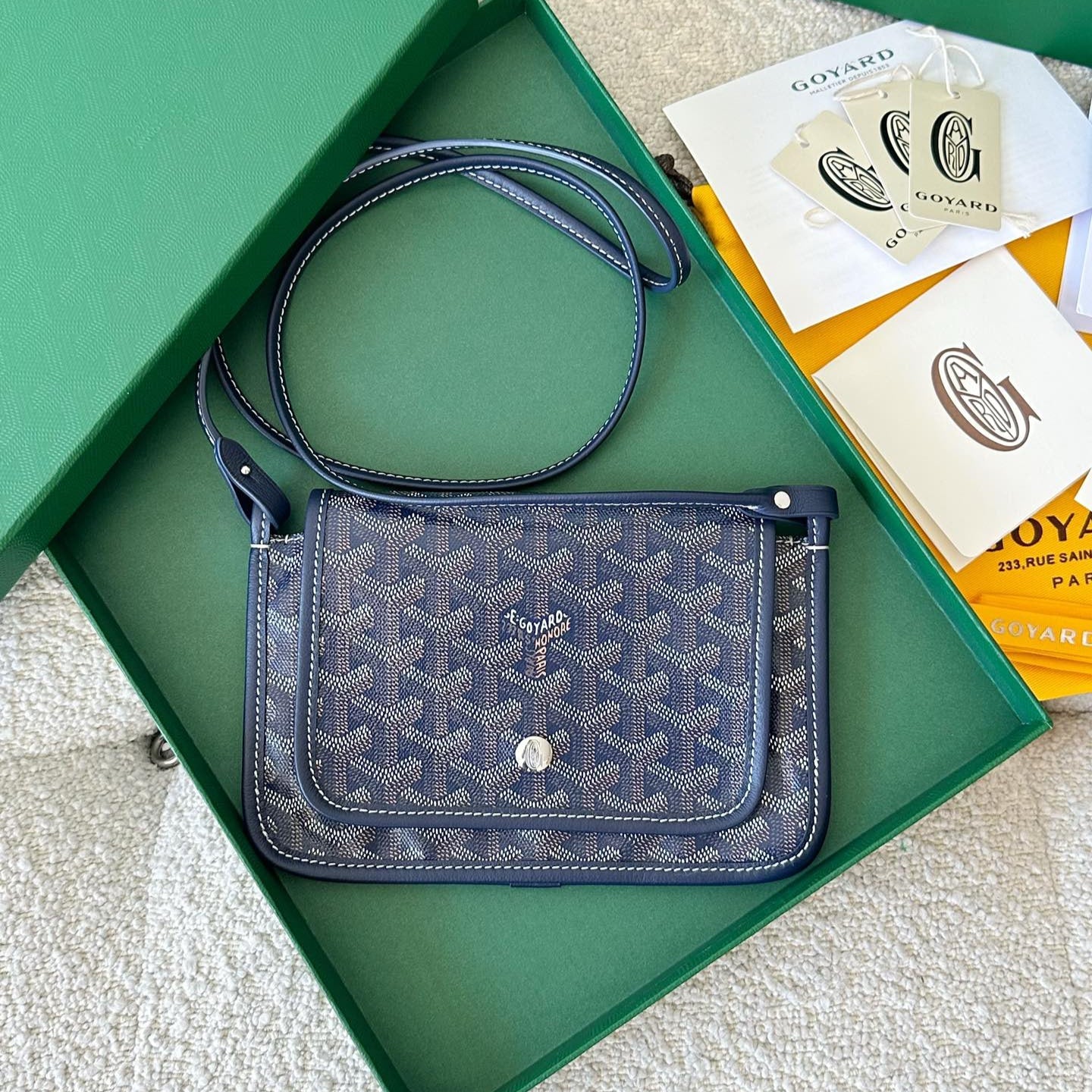 Richelieu Wallet 19 In Classic Red Goyardine Canvas